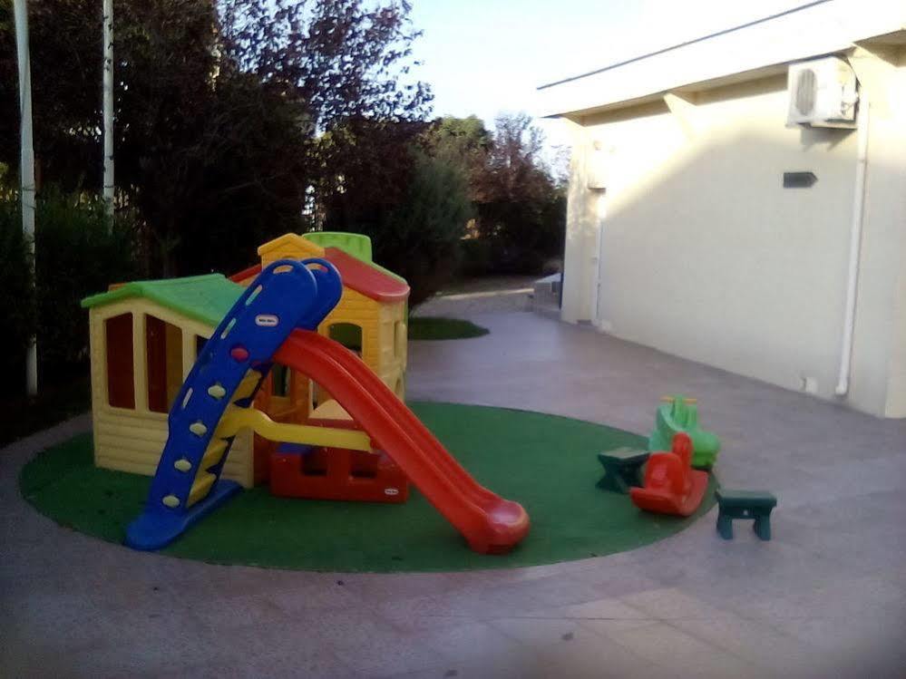 Julia Family Apartments Slăntjev Brjag Exteriör bild