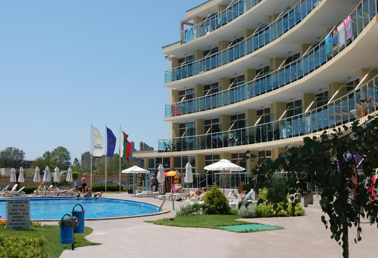 Julia Family Apartments Slăntjev Brjag Exteriör bild